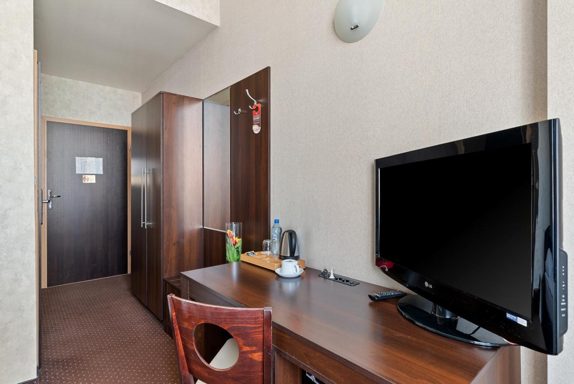 Hotel Diament Economy Gliwice Bagian luar foto