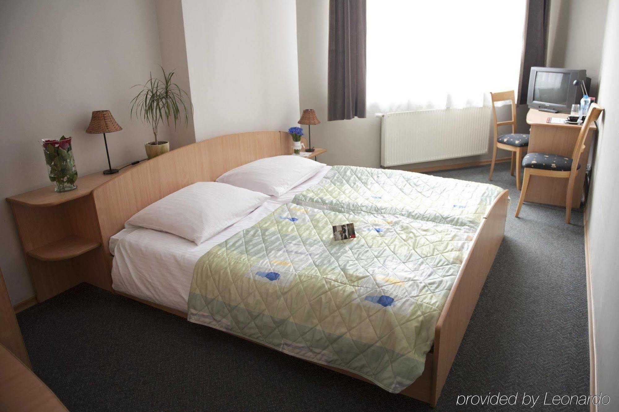 Hotel Diament Economy Gliwice Bagian luar foto